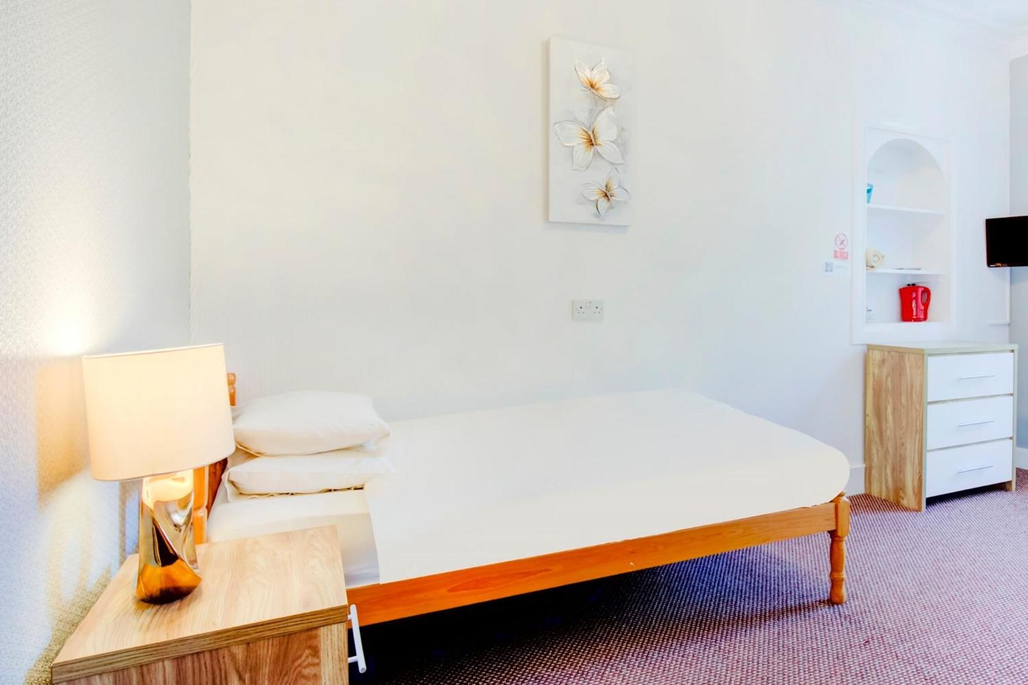 Rothes Oyo Eastbank Hotel, Speyside Scotland מראה חיצוני תמונה