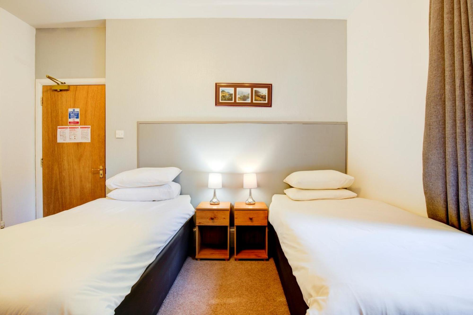 Rothes Oyo Eastbank Hotel, Speyside Scotland מראה חיצוני תמונה