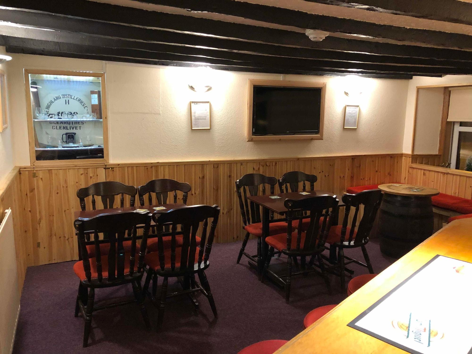 Rothes Oyo Eastbank Hotel, Speyside Scotland מראה חיצוני תמונה