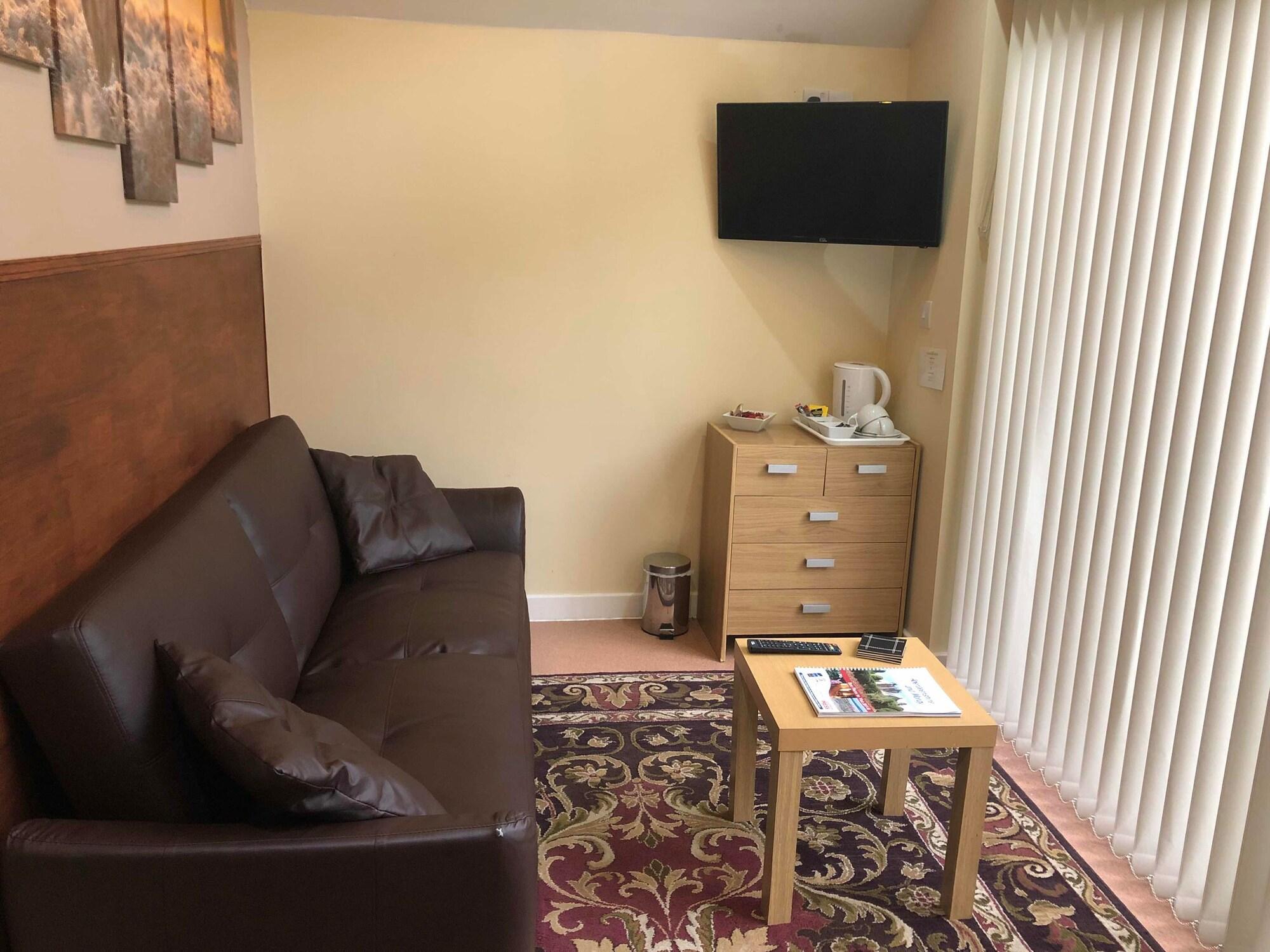 Rothes Oyo Eastbank Hotel, Speyside Scotland מראה חיצוני תמונה