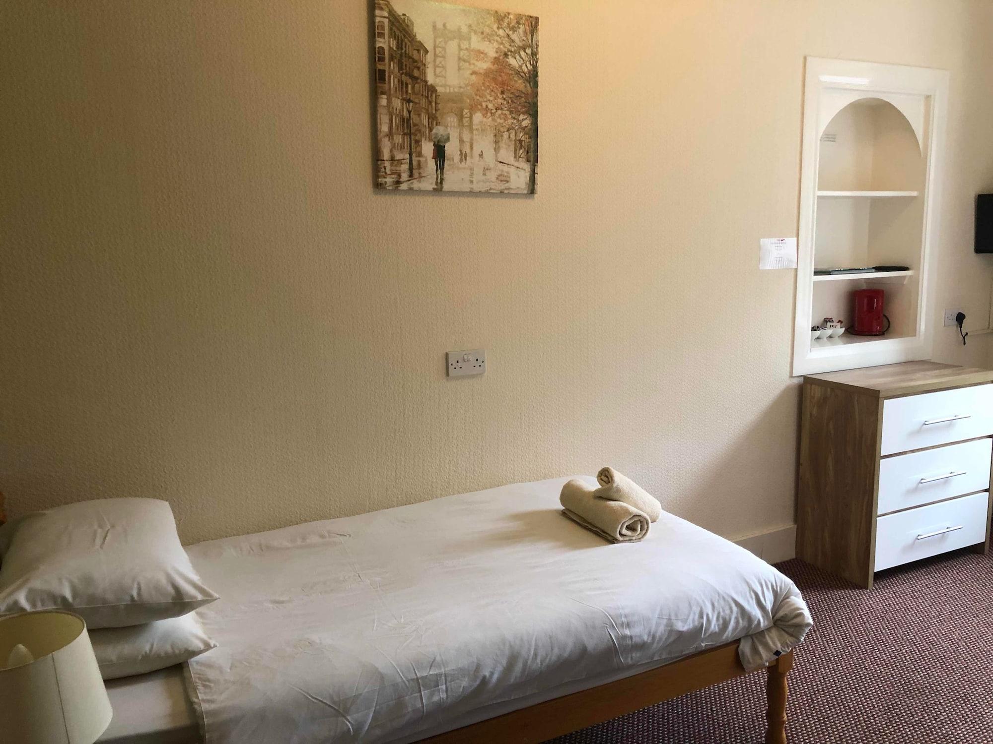 Rothes Oyo Eastbank Hotel, Speyside Scotland מראה חיצוני תמונה