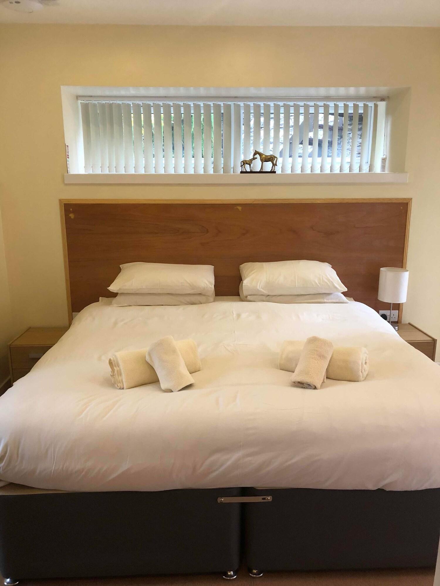 Rothes Oyo Eastbank Hotel, Speyside Scotland מראה חיצוני תמונה